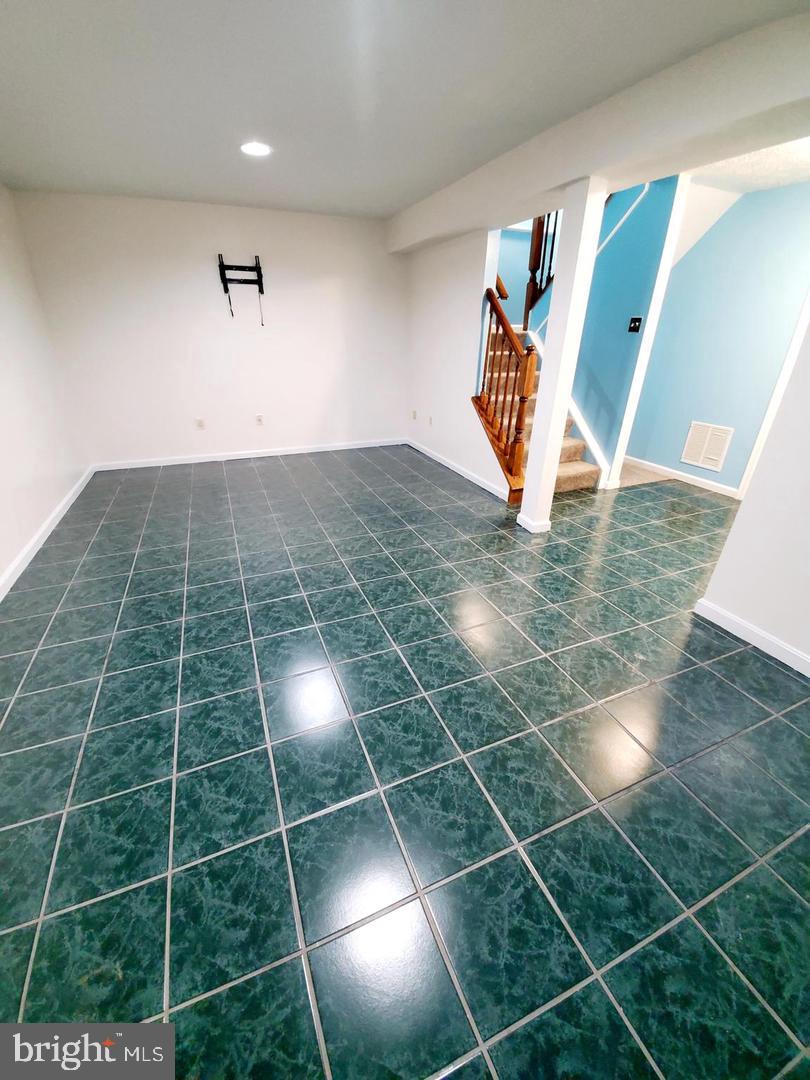24 Ramsgate Ct Property Photo 46