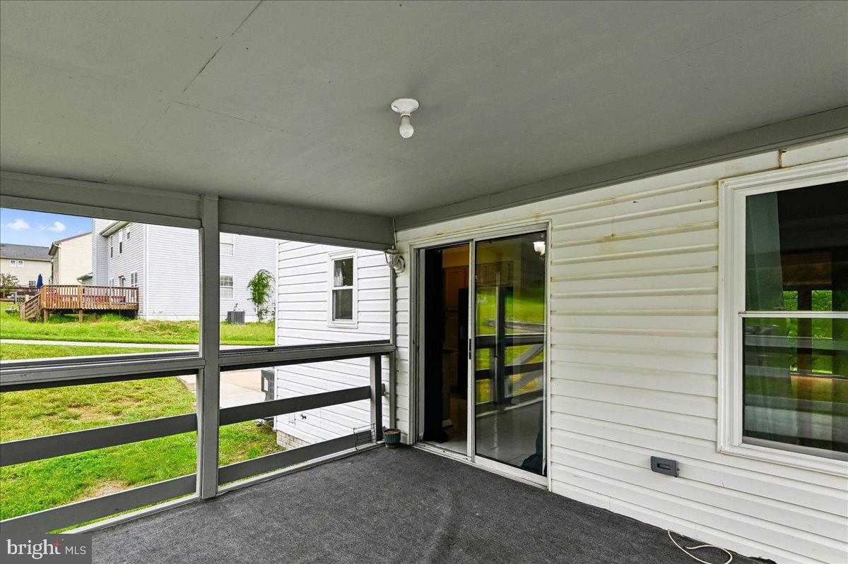 9621 Mendoza Rd Property Photo 34