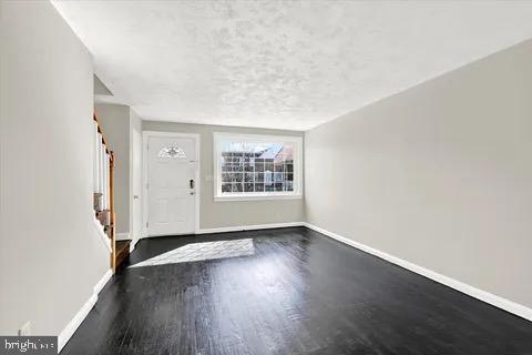 766 Fulbrook Rd Property Photo 4