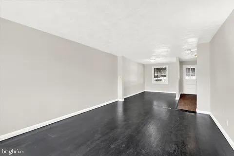 766 Fulbrook Rd Property Photo 5