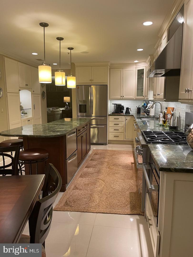 12011 Tralee Rd #302 Property Photo 14