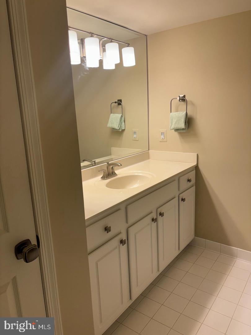 12011 Tralee Rd #302 Property Photo 36