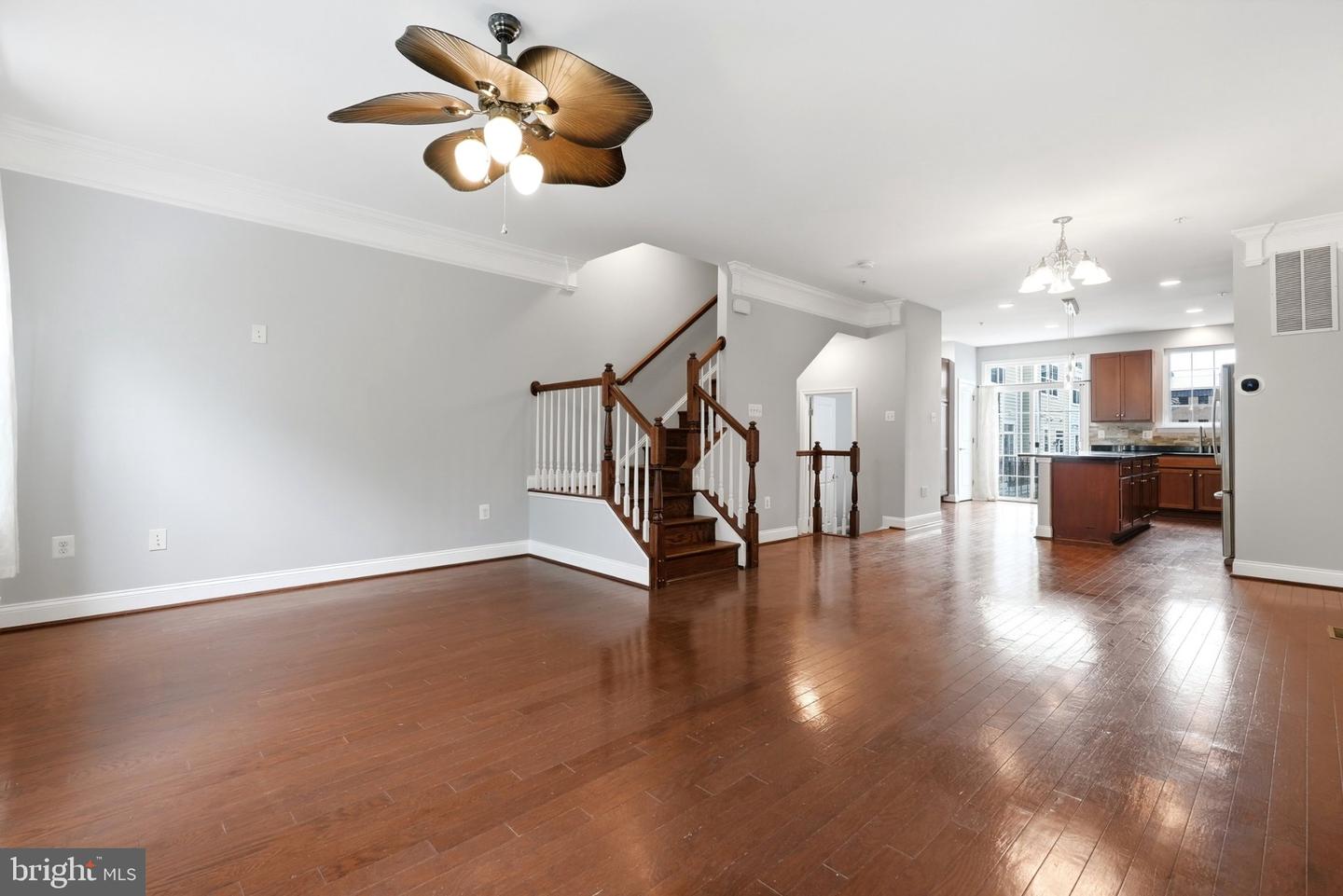 37 Meridian Ln Property Photo 18