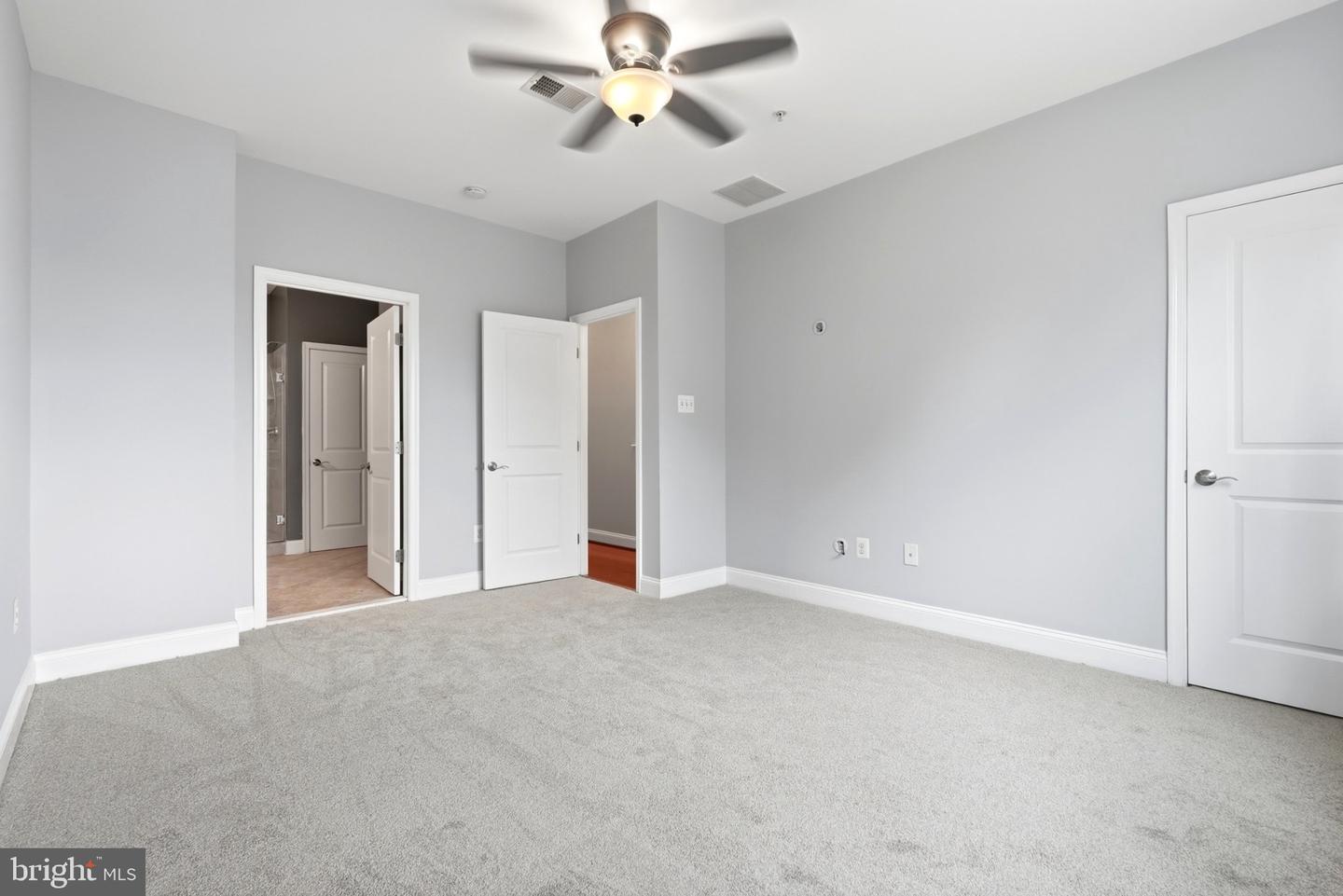 37 Meridian Ln Property Photo 25