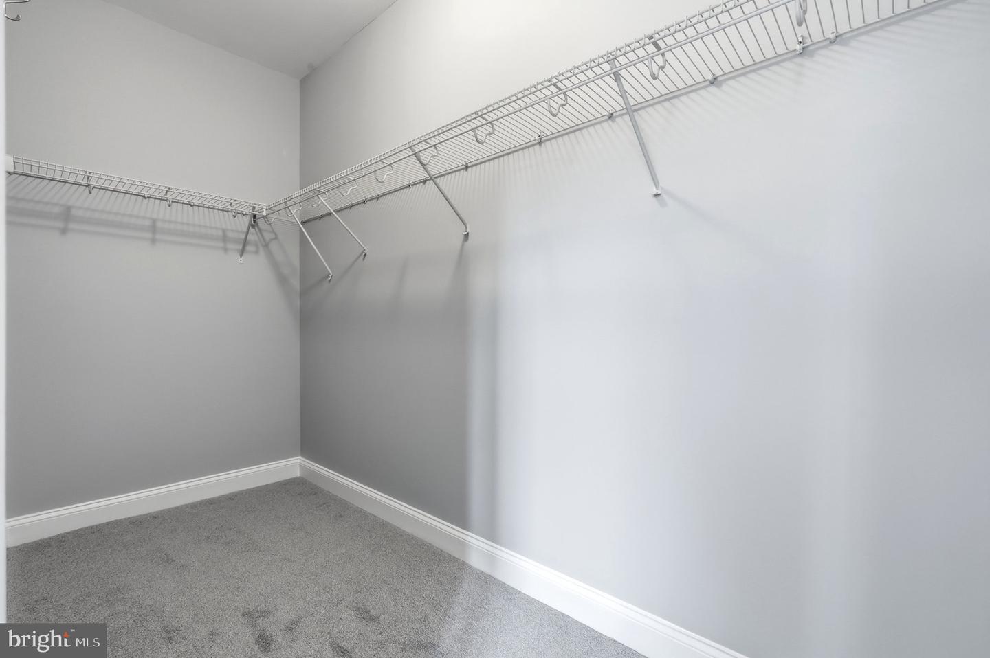 37 Meridian Ln Property Photo 26