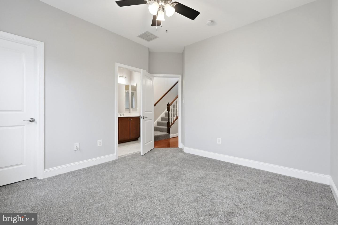 37 Meridian Ln Property Photo 31