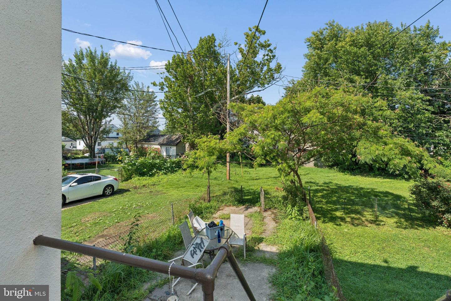 540 46th St Property Photo 38