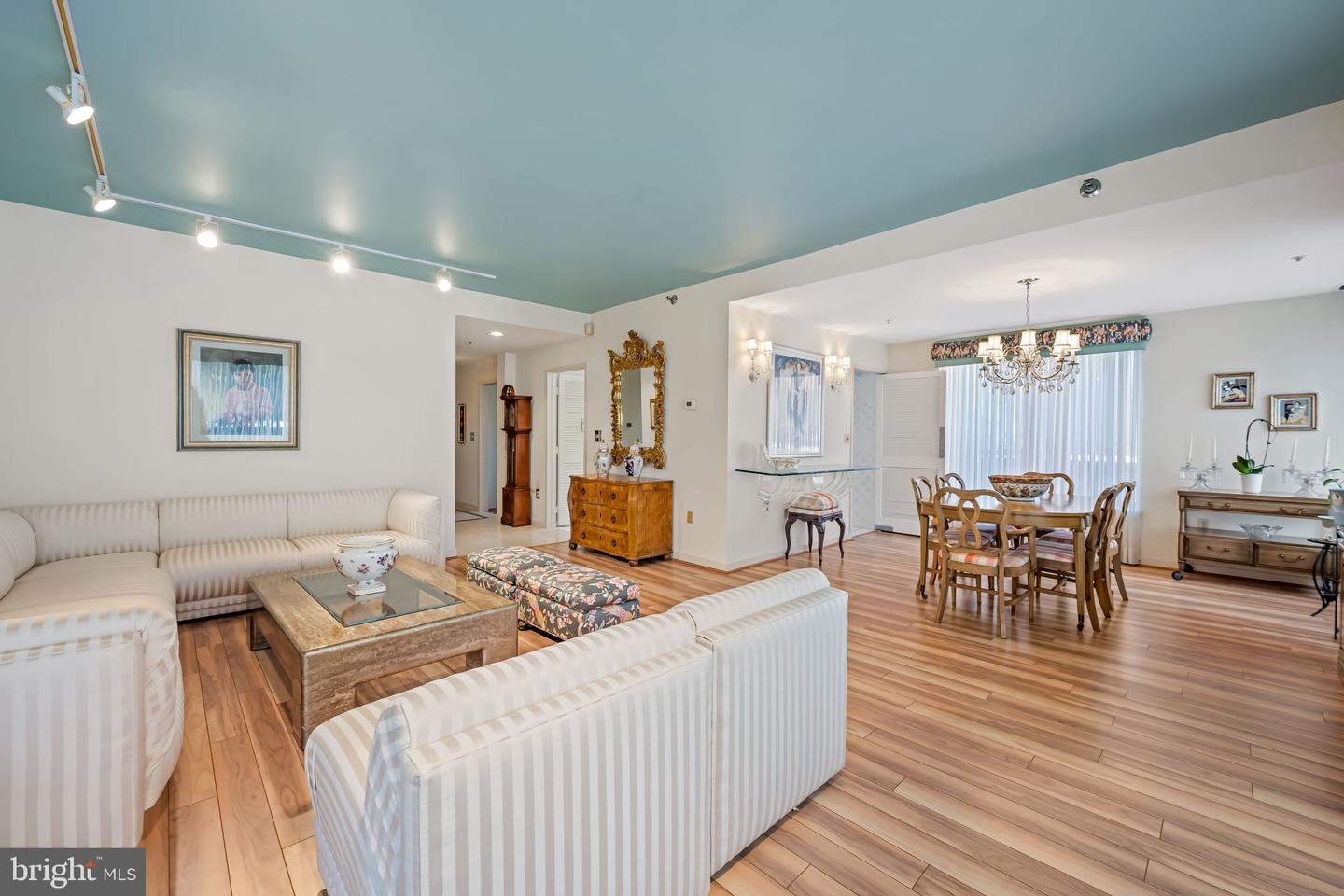 1 Gristmill Ct #202 Property Photo 6