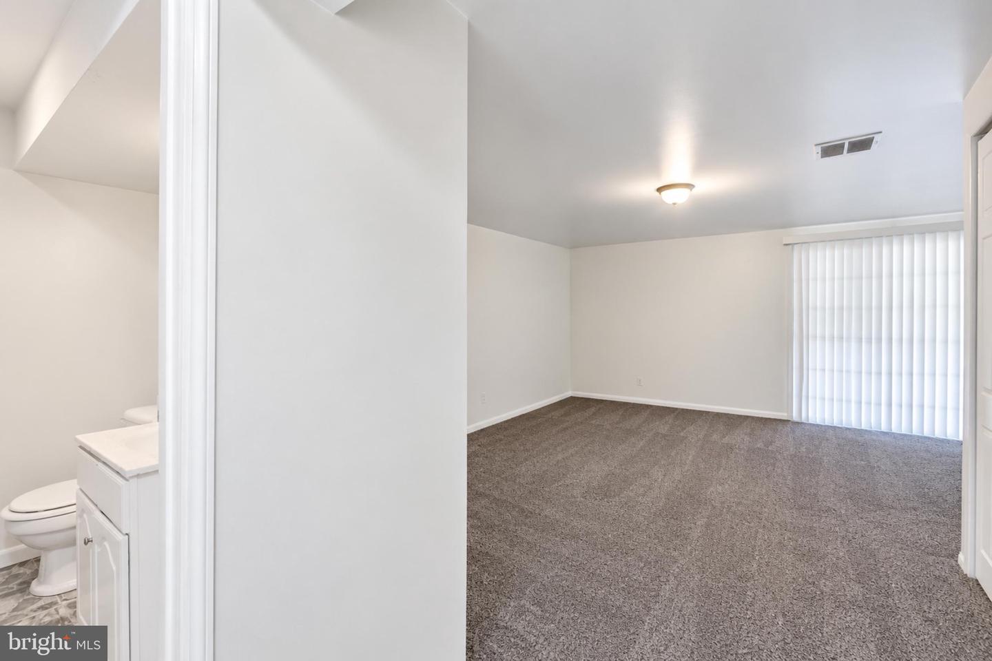 3803 Glenview Ter Property Photo 28