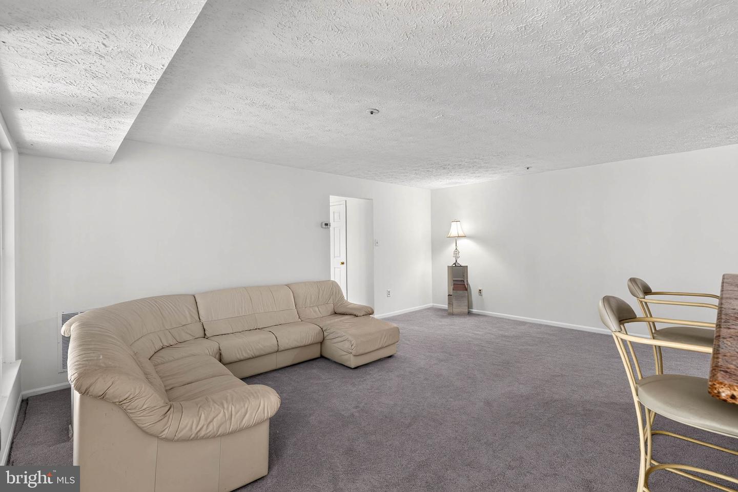 1436 Greenbriar Cir #3-1436 Property Photo 13