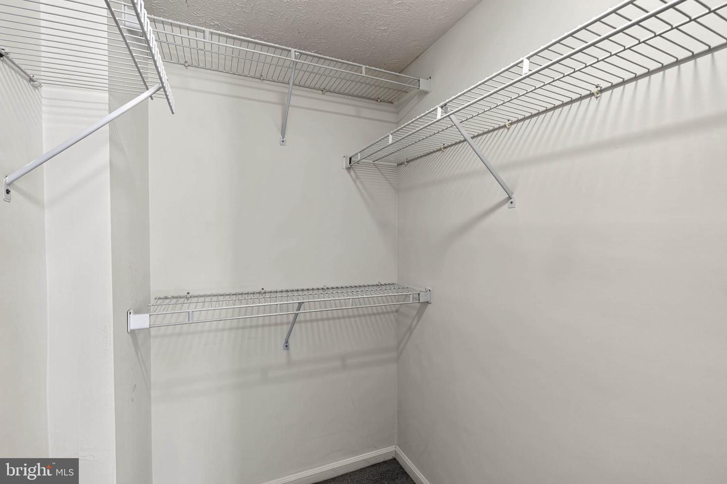 1436 Greenbriar Cir #3-1436 Property Photo 20
