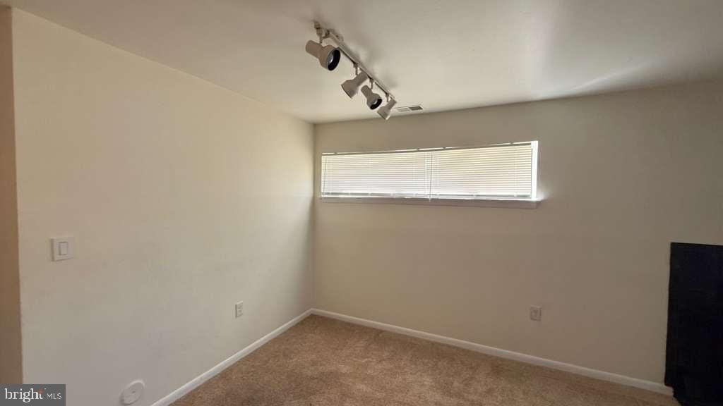 8103 Greenspring Way #b Property Photo 32
