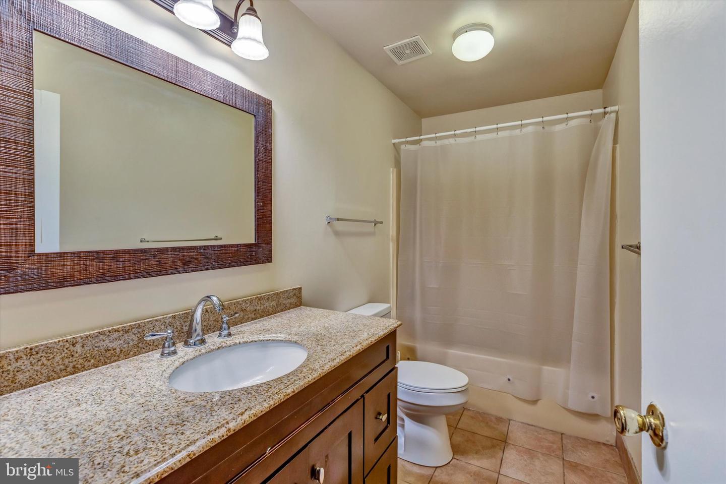73 Chelmsford Ct Property Photo 33