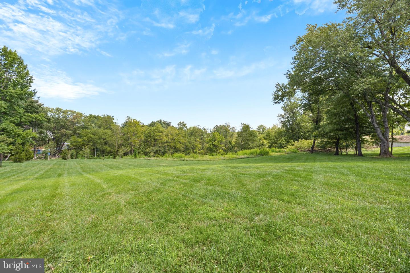 16011 Baconsfield Ln Property Photo 99