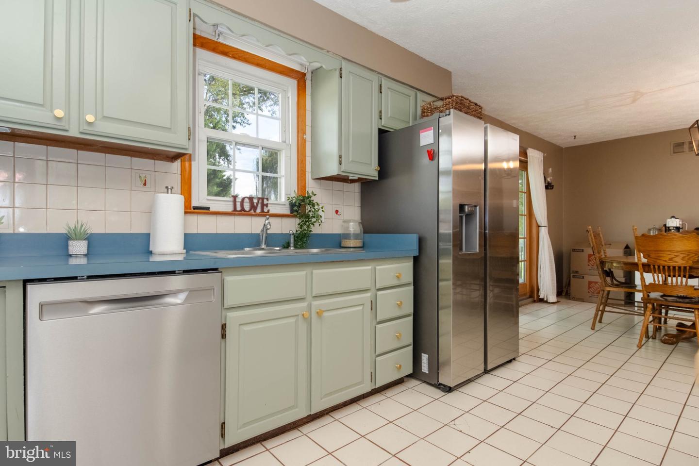 6824 Cornell Rd Property Photo 16
