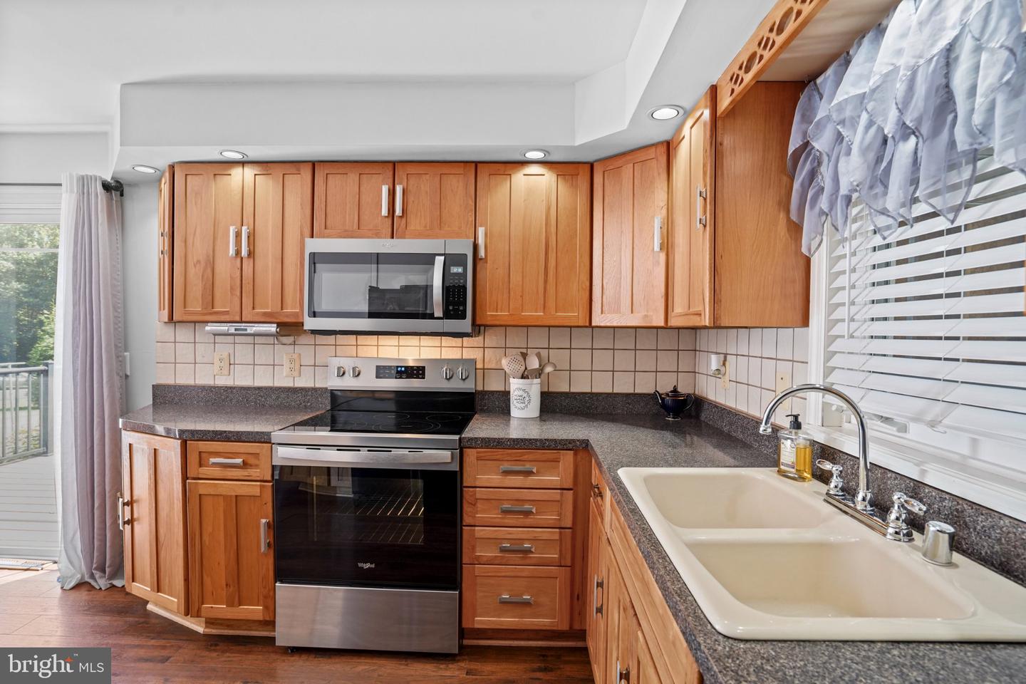 11743 Hamilton Pl Property Photo 13