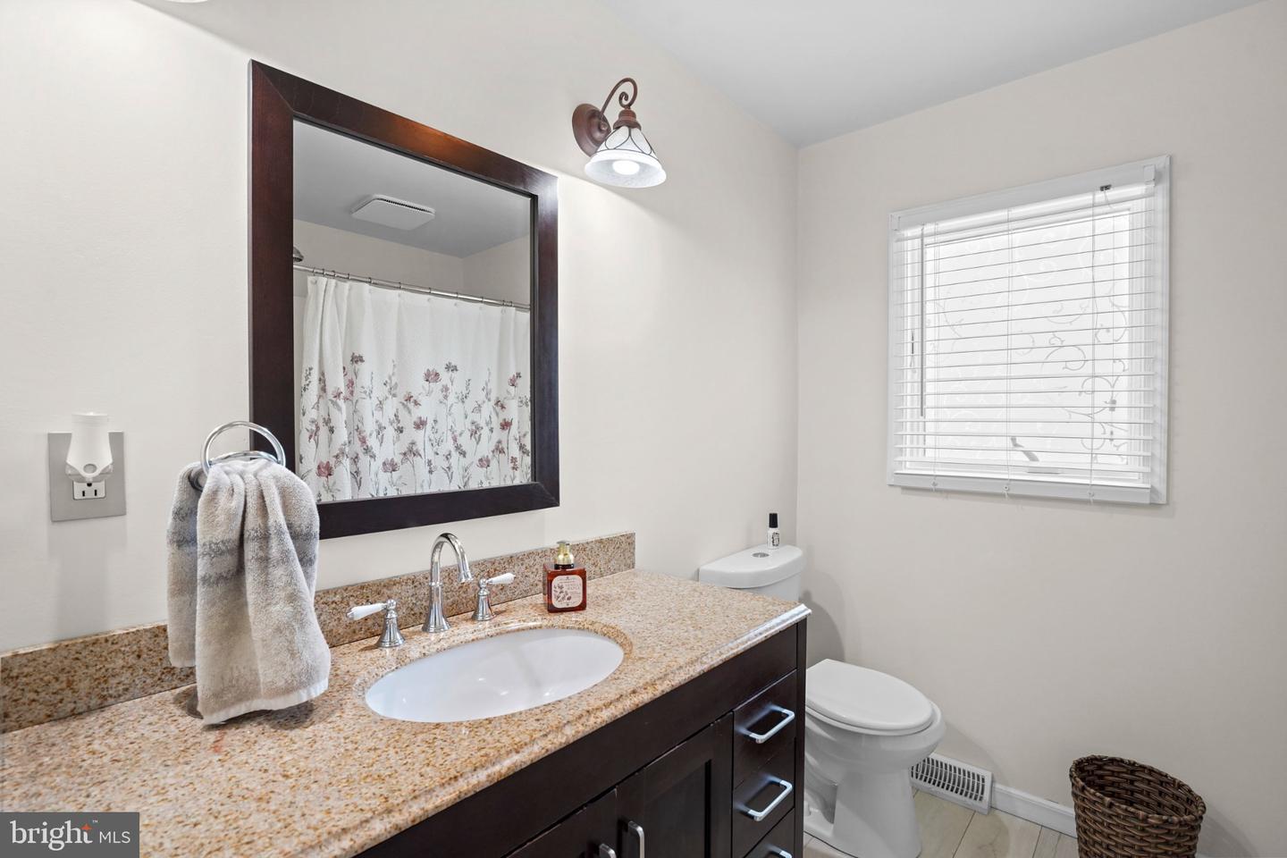 11743 Hamilton Pl Property Photo 24