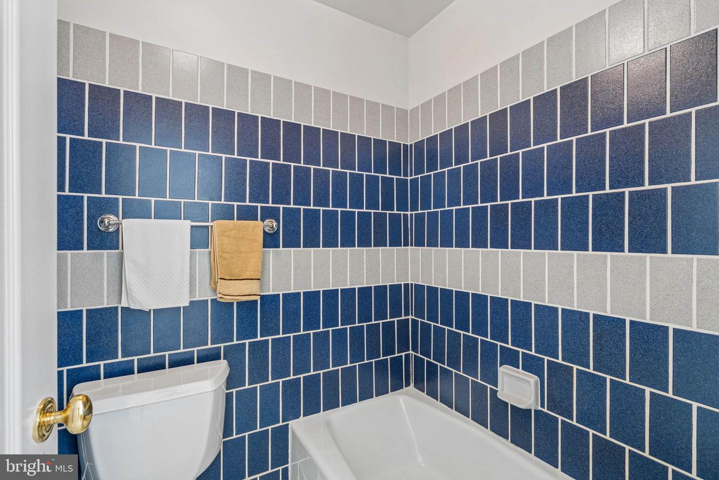 2 Roland Ct Property Photo 56