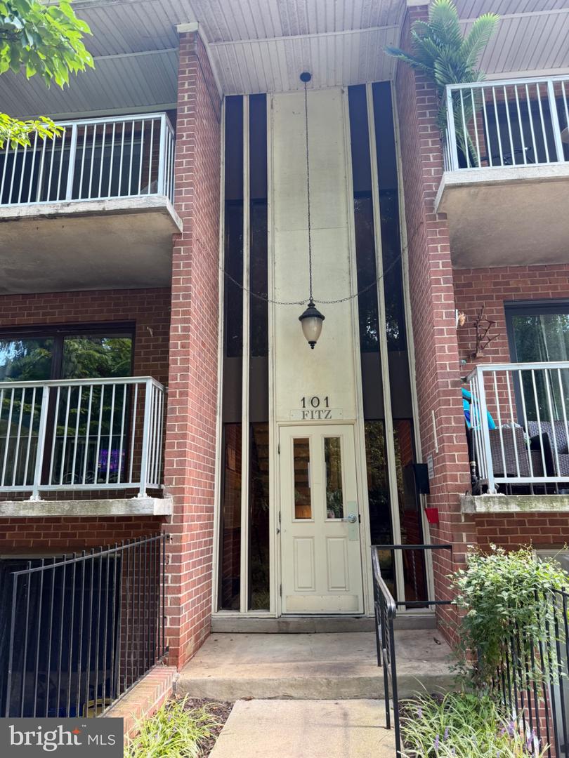 101 FITZ CT #T-3 Property Photo 1