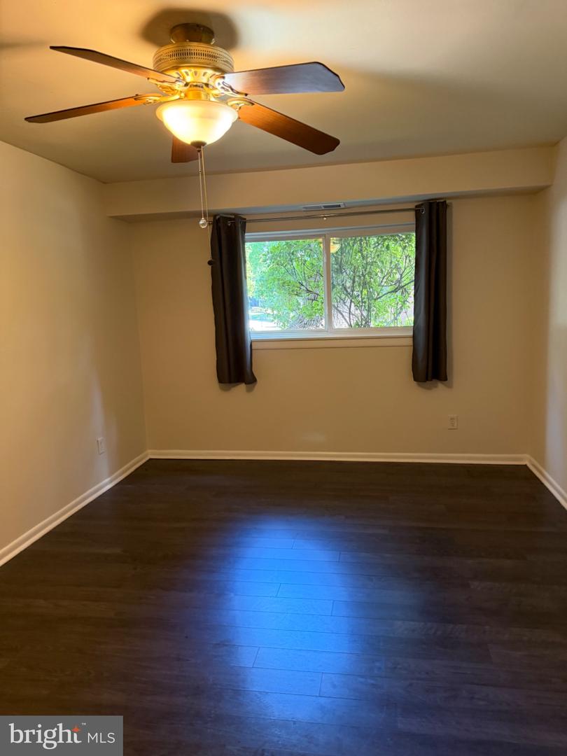 101 Fitz Ct #t-3 Property Photo 8
