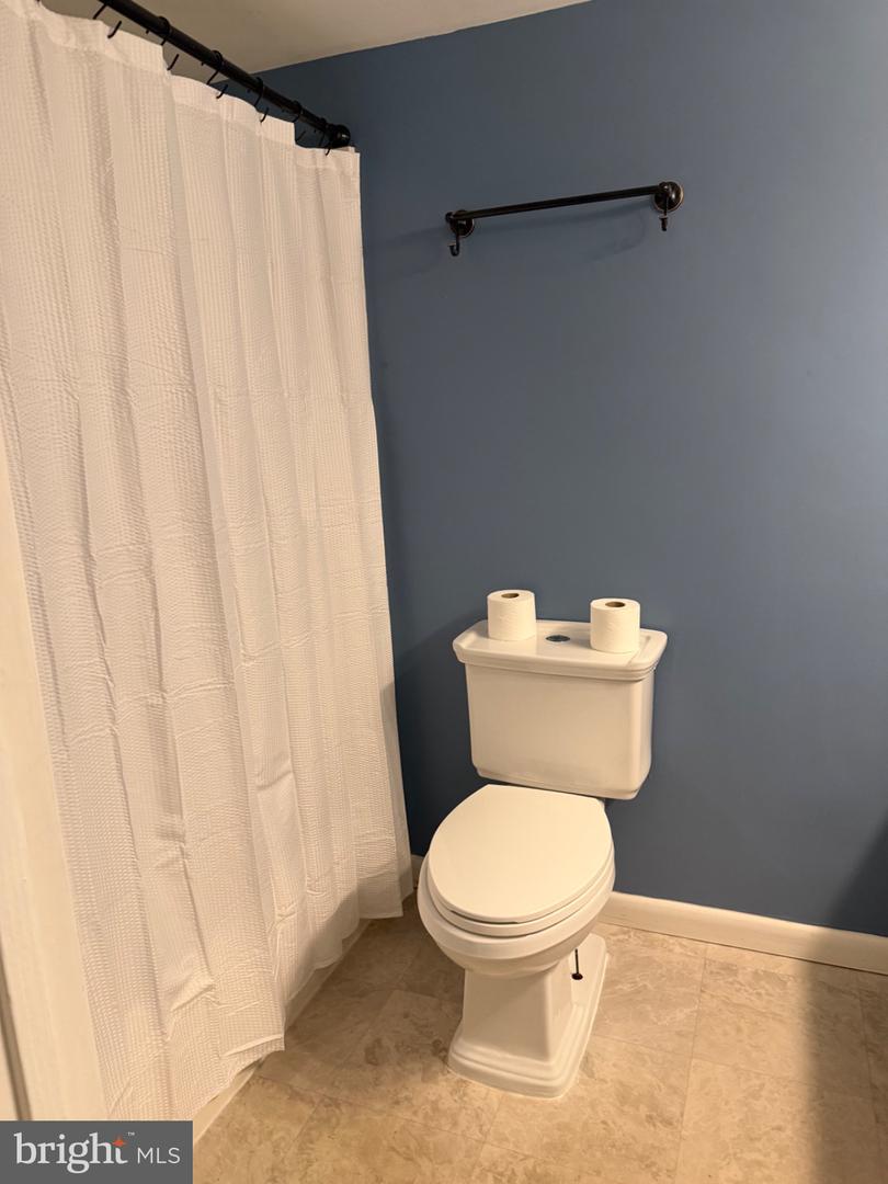 101 Fitz Ct #t-3 Property Photo 14
