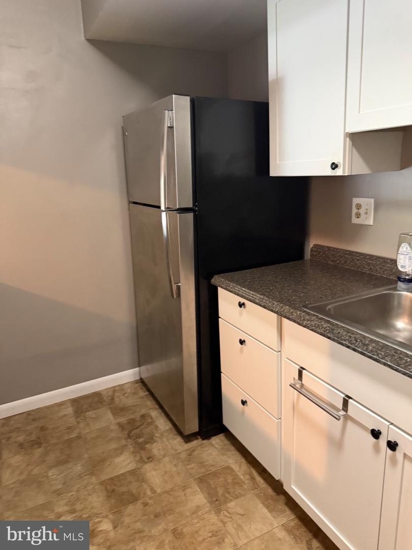 101 Fitz Ct #t-3 Property Photo 15