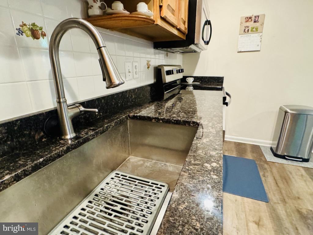 3901 Hannon Ct #g Property Photo 8