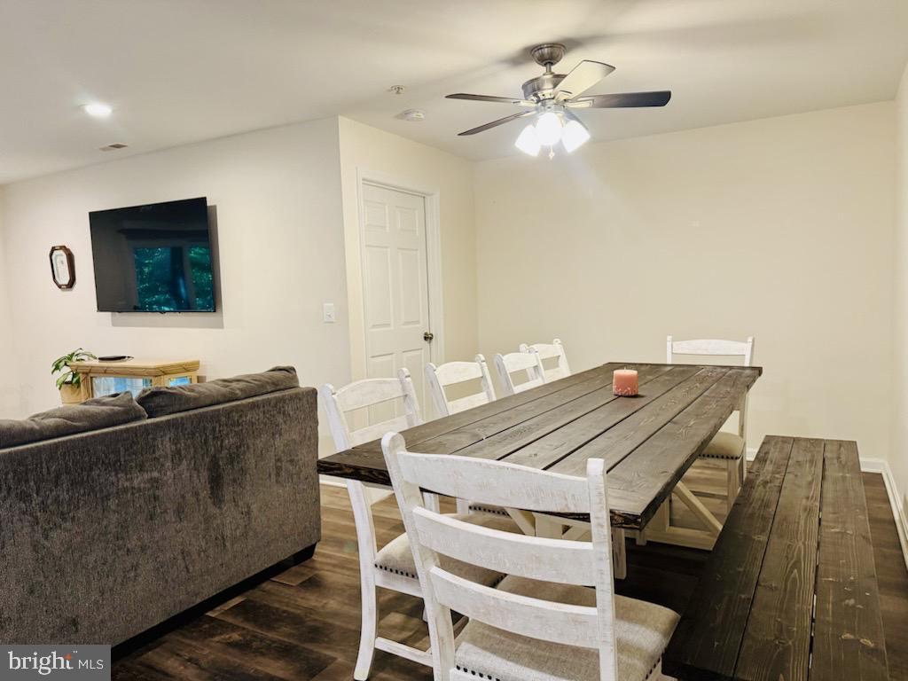 3901 Hannon Ct #g Property Photo 11