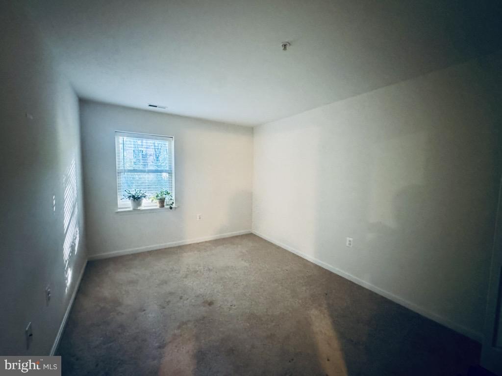 3901 Hannon Ct #g Property Photo 13