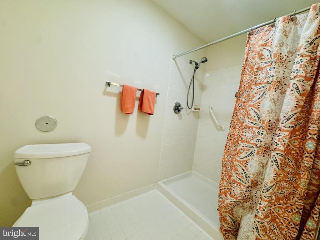 3901 Hannon Ct #g Property Photo 23