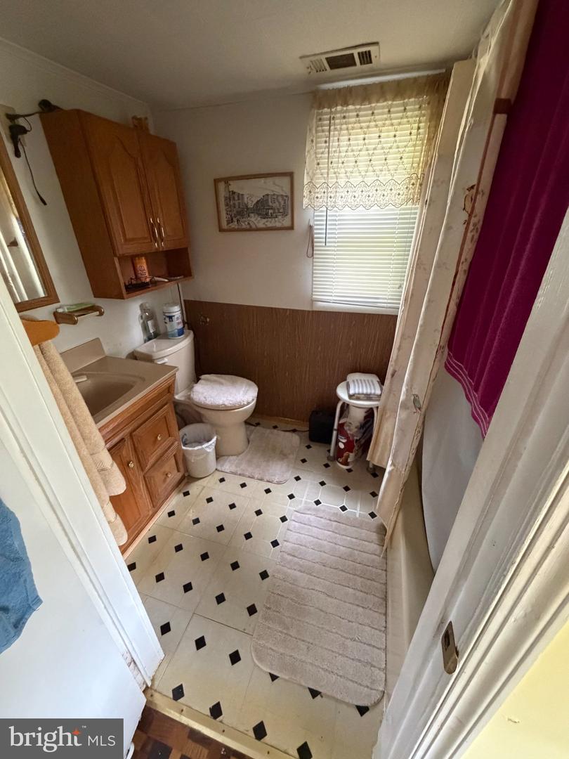 1132 Maple Rd Property Photo 12