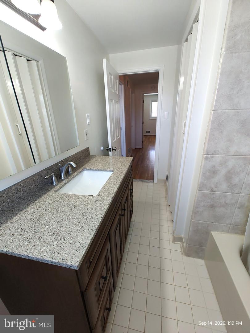7823 Kavanagh Rd Property Photo 17