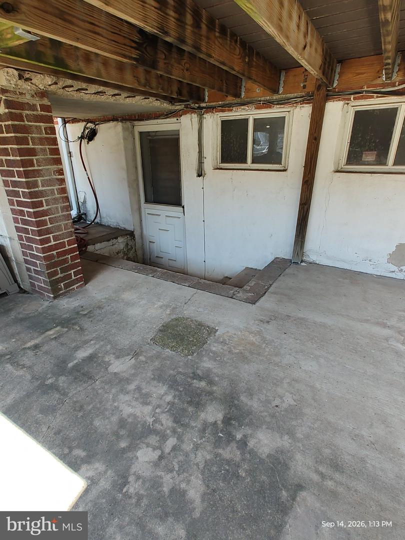 7823 Kavanagh Rd Property Photo 36