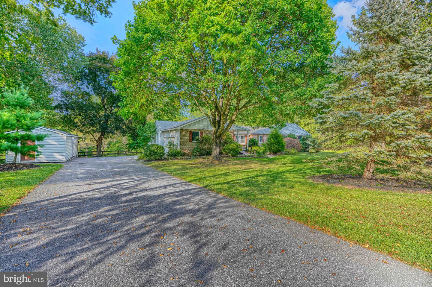 8 Manor Brook Rd Property Photo 61