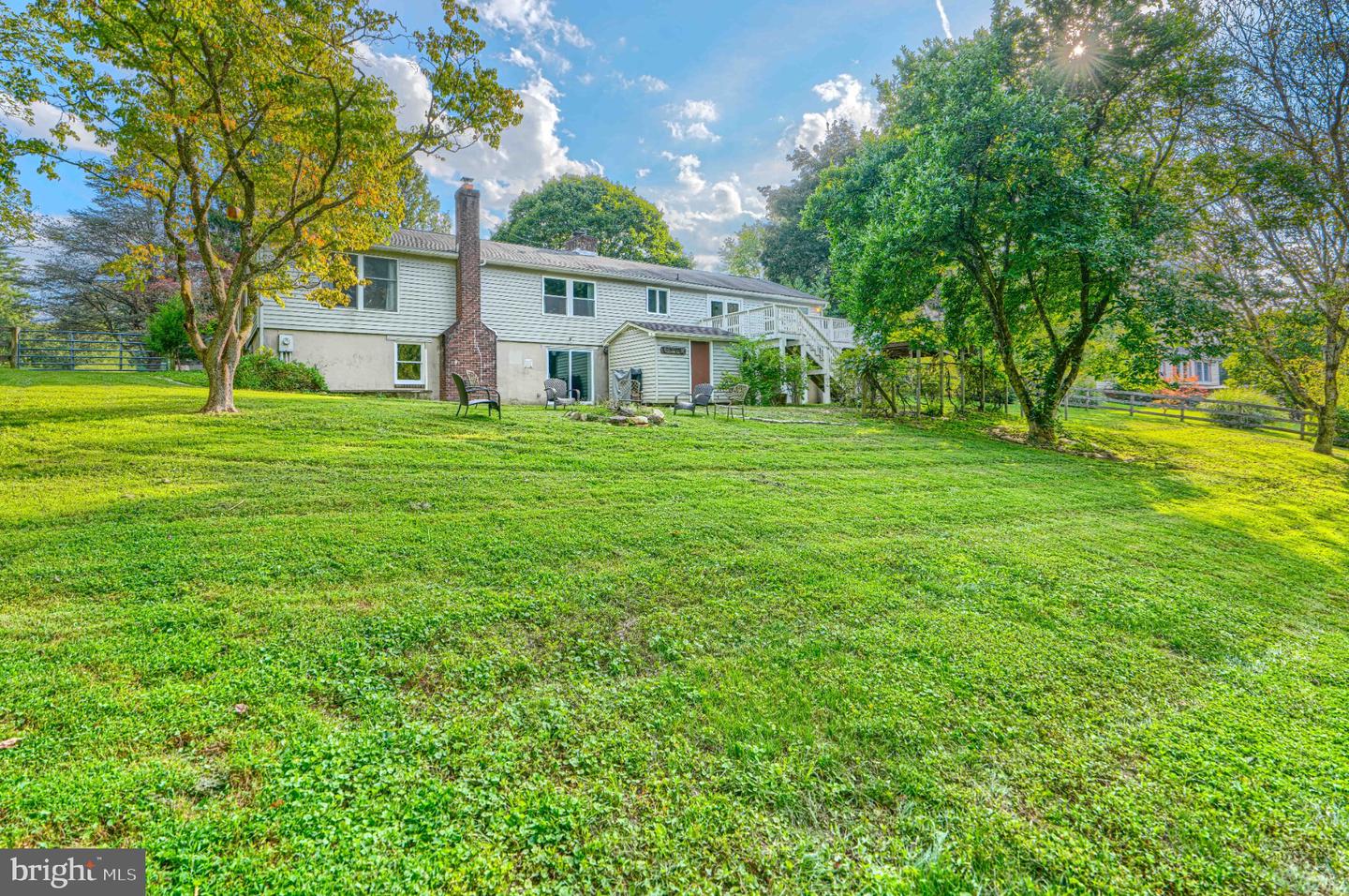 8 Manor Brook Rd Property Photo 69