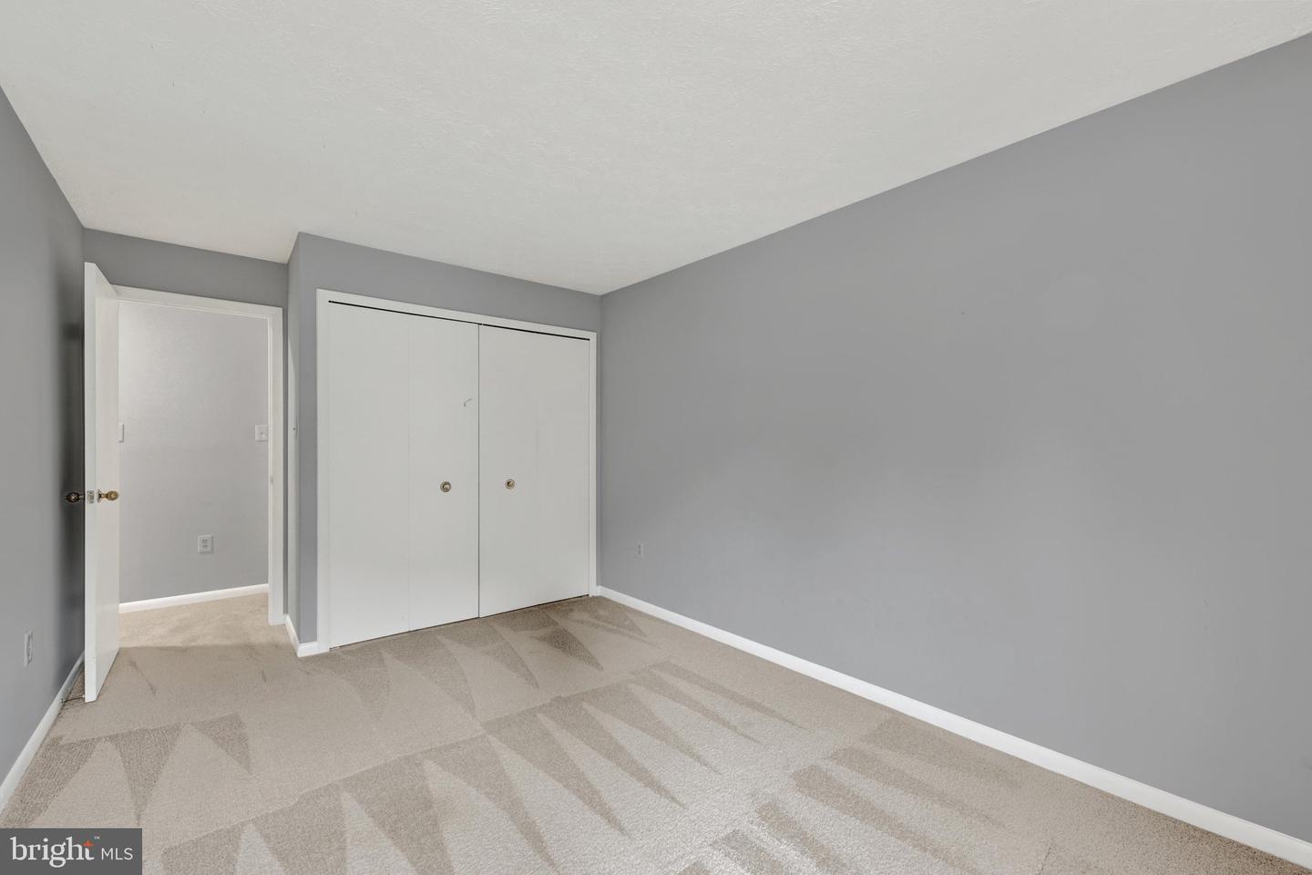 13 Pipe Hill Ct #b Property Photo 21