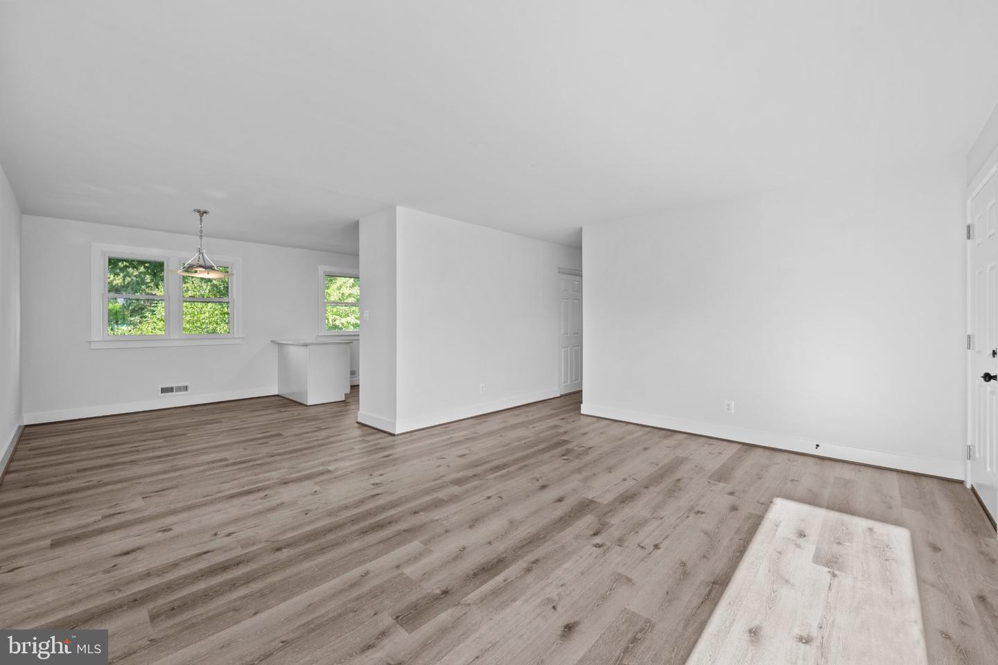 3724 Parkfield Rd Property Photo 5