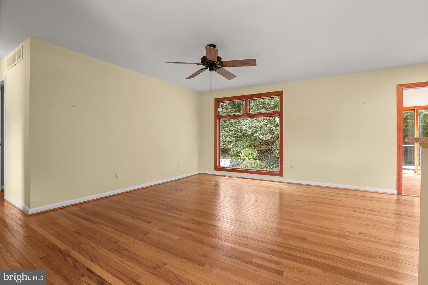 1906 Logwind Rd Property Photo 12