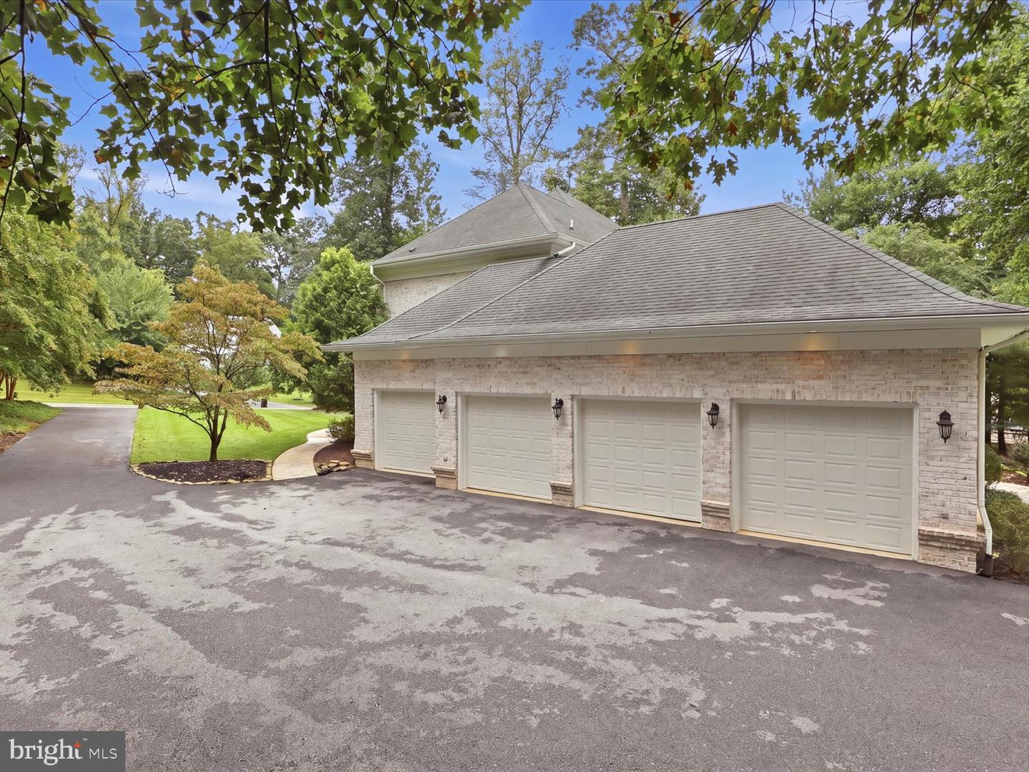2606 Chestnut Woods Ct Property Photo 48