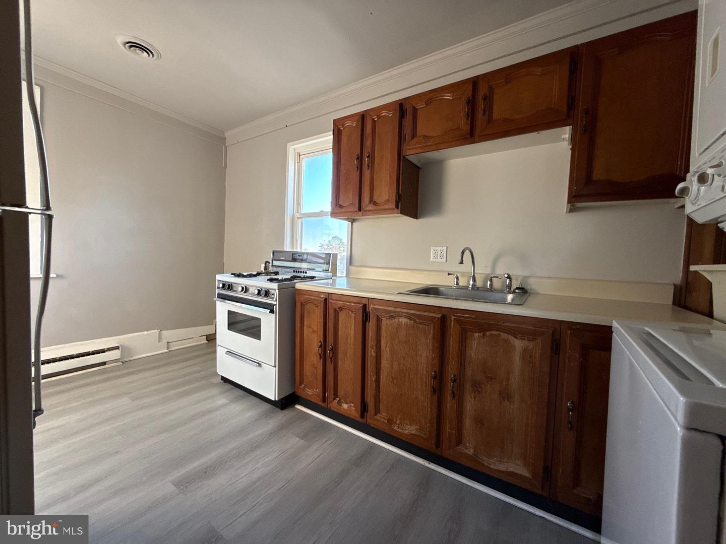 1309 Linden Ave Property Photo 12