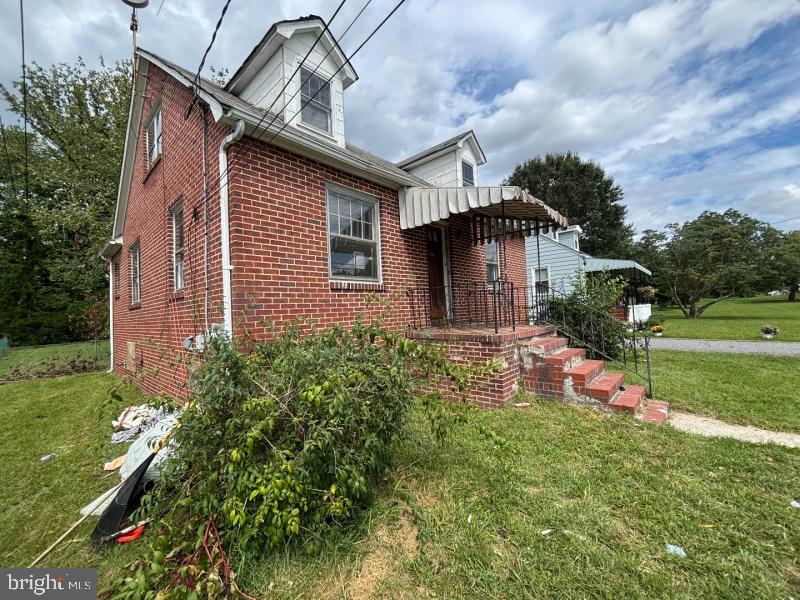 1804 Middleborough Rd Property Photo 2