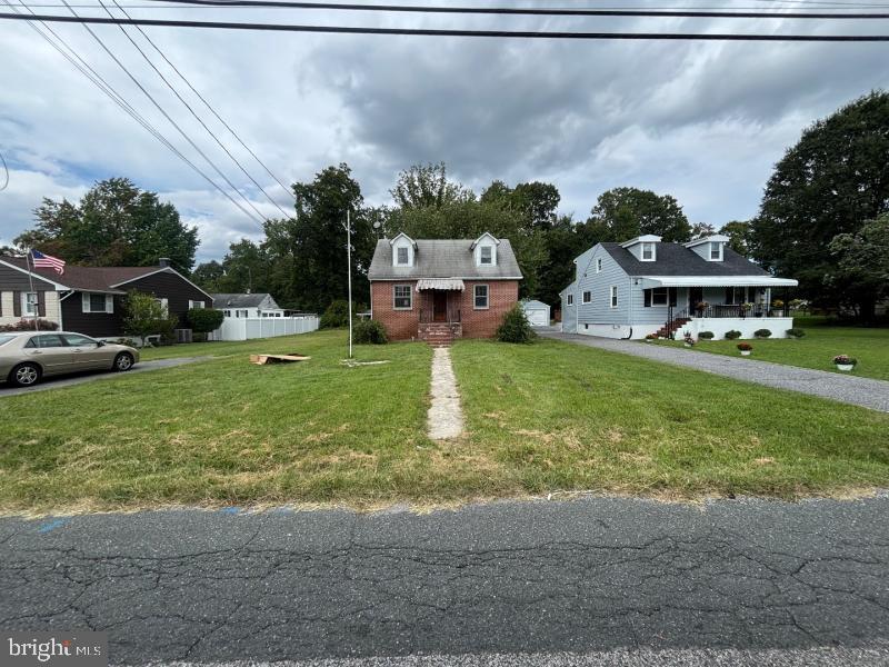 1804 Middleborough Rd Property Photo 5