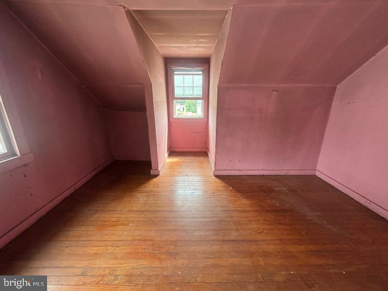 1804 Middleborough Rd Property Photo 9