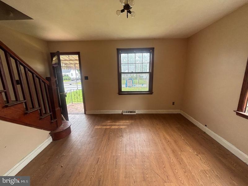 1804 Middleborough Rd Property Photo 25