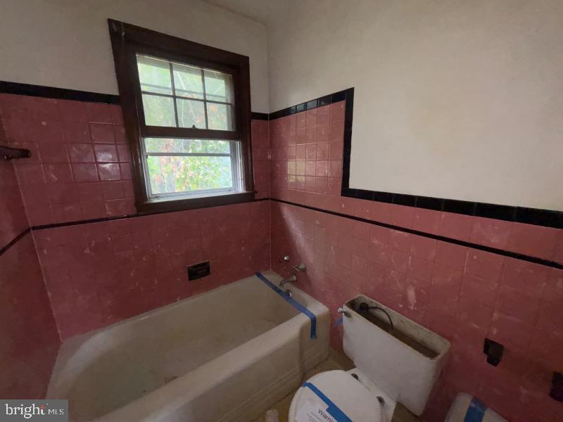 1804 Middleborough Rd Property Photo 42