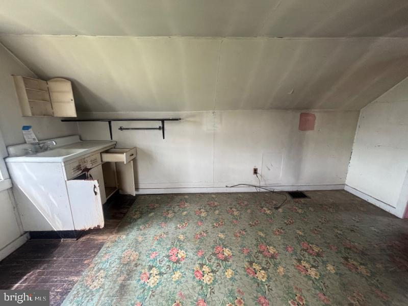 1804 Middleborough Rd Property Photo 53