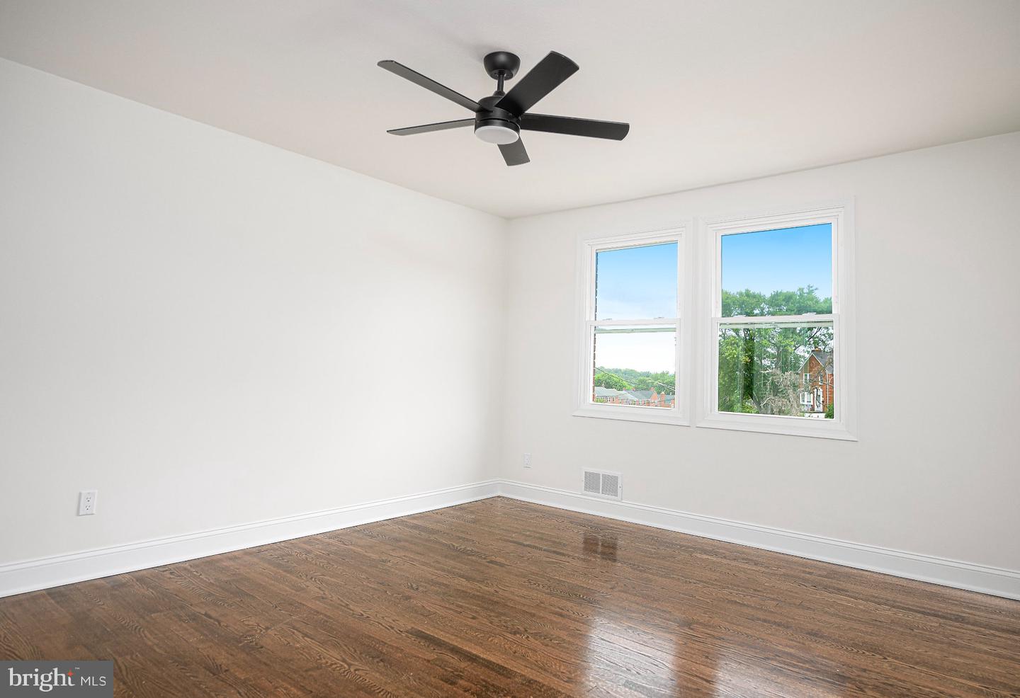 1108 Newfield Rd Property Photo 23