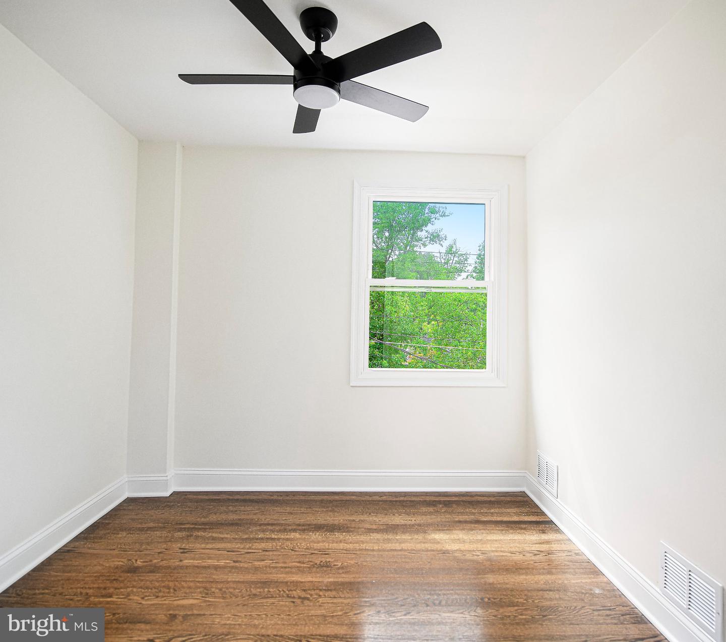 1108 Newfield Rd Property Photo 26