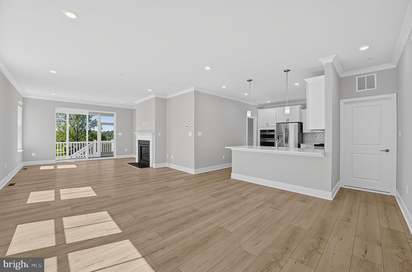 151 Kelly Way Property Photo 5