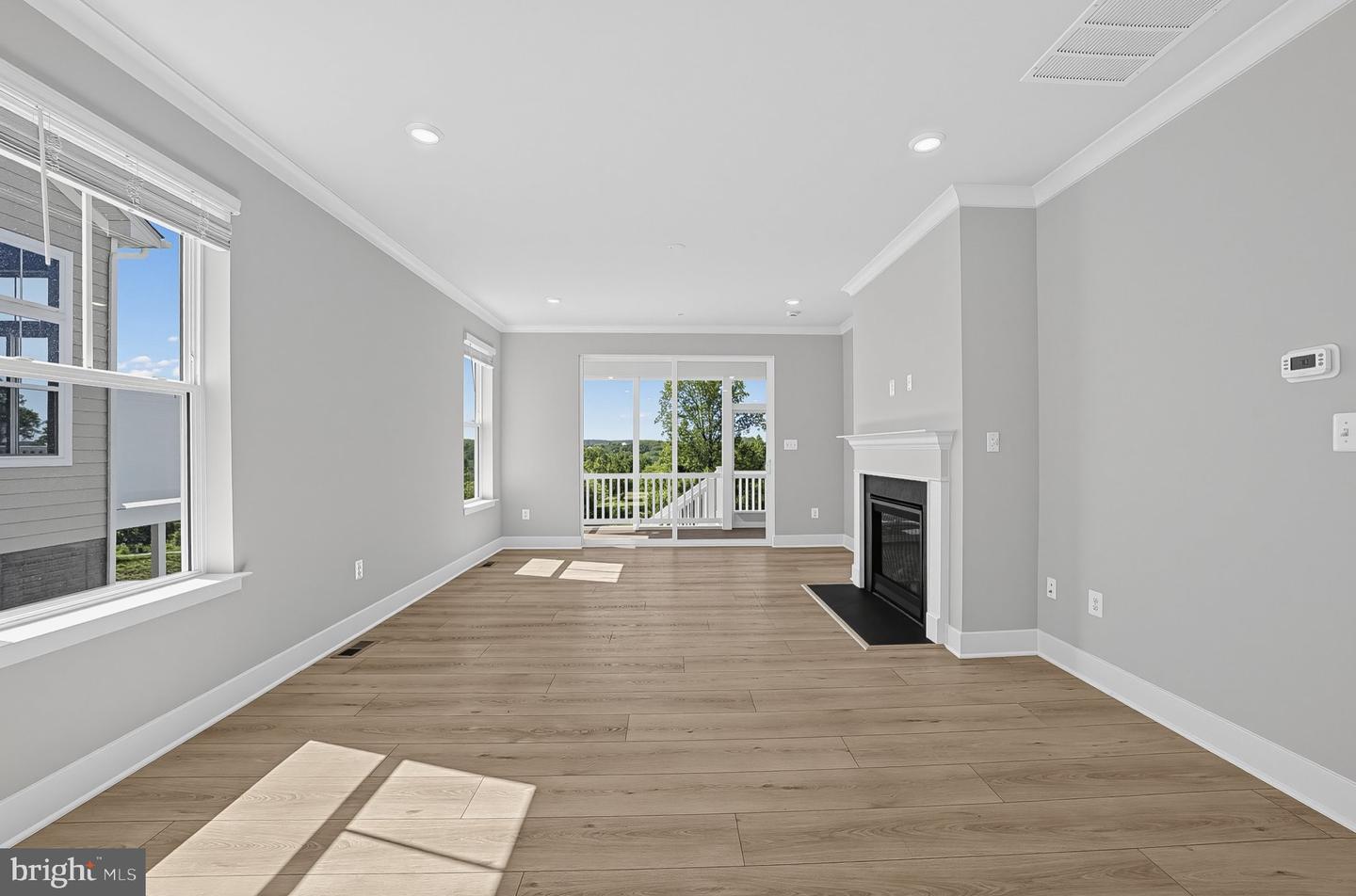 151 Kelly Way Property Photo 7
